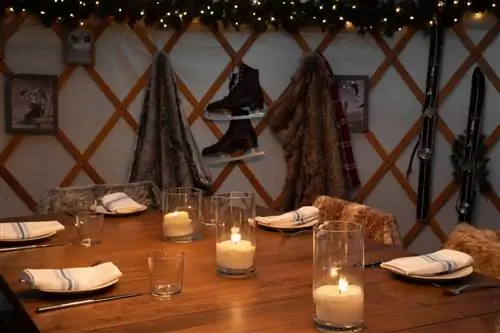 Обеденная юрта Дуемани