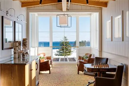 Интерьер курорта Samoset в зимнее время