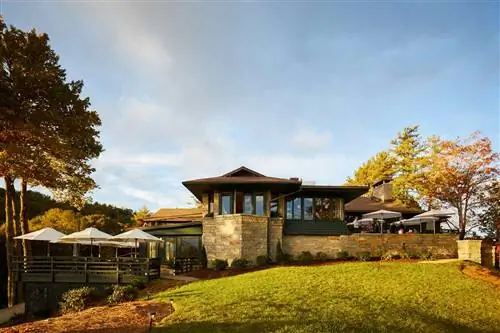 Внешний вид Skyline Lodge
