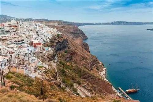 Вид с воздуха на парусную деревню Grecia