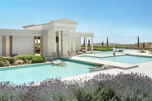 Amanzoe, Греция - Ресторан, Бар, Зеркальный бассейн