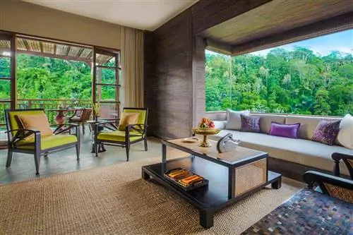 Гостиная Mandapa Suite в отеле Mandapa, a Ritz-Carlton Reserve