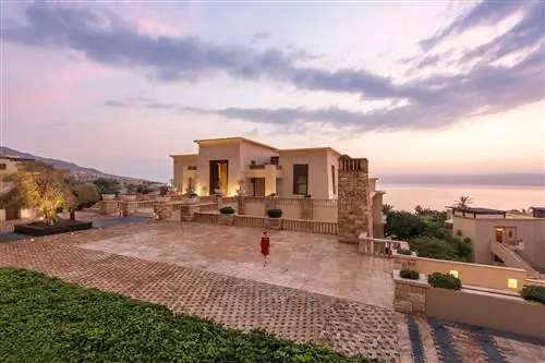 Вид с воздуха на отель Kempinski Hotel Ishtar Dead Sea