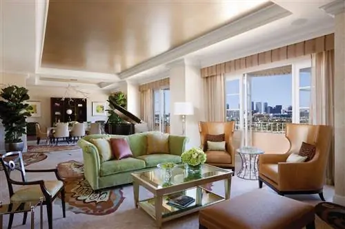 Отель Four Seasons Лос-Анджелес в Беверли-Хиллз Отель Four Seasons Лос-Анджелес в Беверли-Хиллз