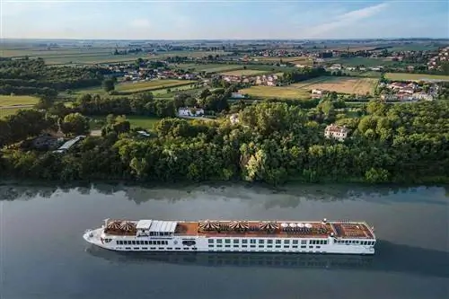 Вид с воздуха на SS La Venezia
