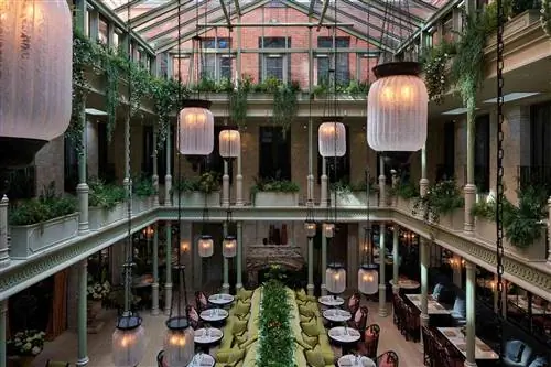 Вид с воздуха на Атриум в NoMad London