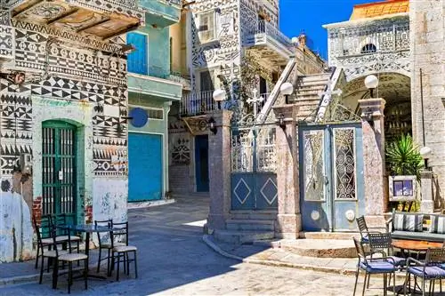 Самые красивые деревни Греции - уникальные традиционные Пирги на острове Хиос с декоративными домами