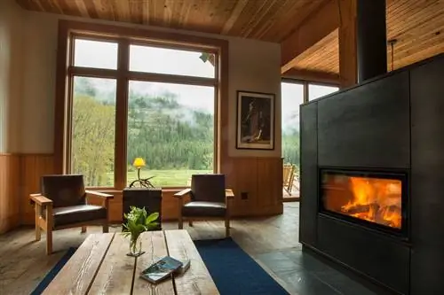 Гостиная в The Minam River Lodge