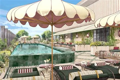 Бассейн в Soho House в Риме