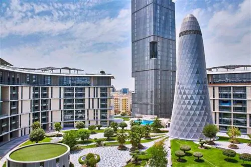 Сцены из Дохи, Катар: экстерьер Banyan Tree Doha