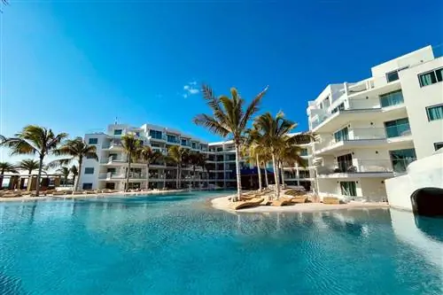 Бассейн в The Morgan Resort & Spa на Сен-Мартене