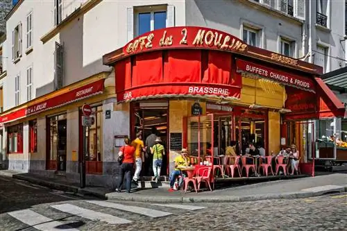 Café des 2 Moulins à Montmartre, Париж Café des 2 Moulins à Montmartre, Париж