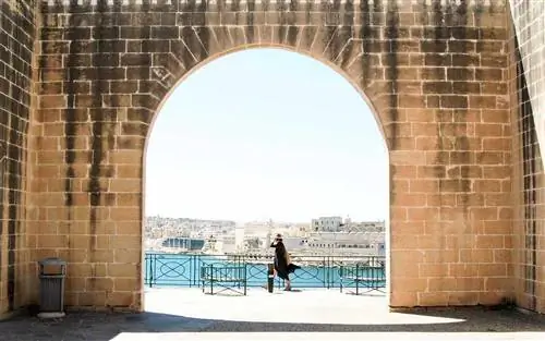 12 лучших островов для выхода на пенсию, от Карибского моря до Средиземного моря