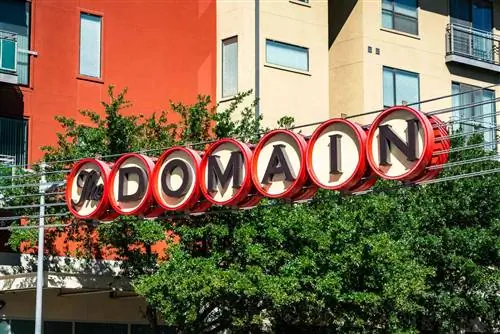 Домен в Остине, Техас