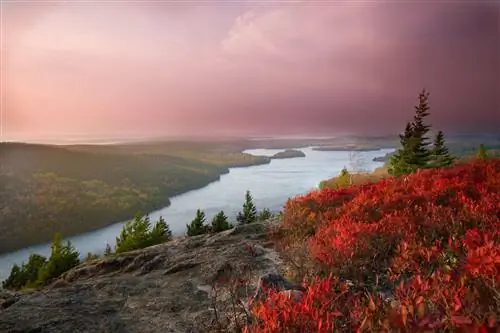 Национальный парк Акадия - Пляжная горная тропа - Осень