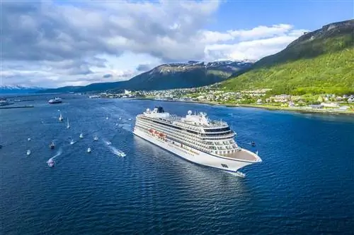 Новые протоколы безопасности Viking Cruises включают ежедневное тестирование на COVID-19, новые системы фильтрации и роботов для дезинфекции