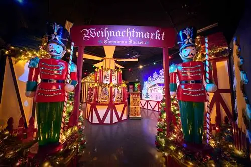 Вход на рождественскую ярмарку Universal Studios