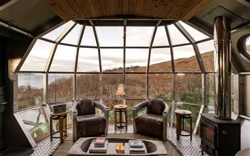 Дримнин, Шотландия Космический корабль Airbnb