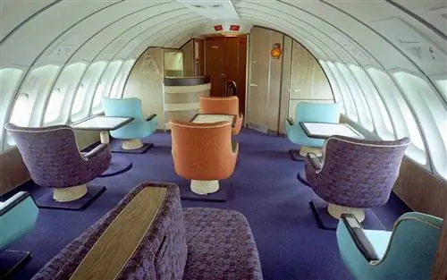 Верхняя кабина Boeing 747 1970-х годов