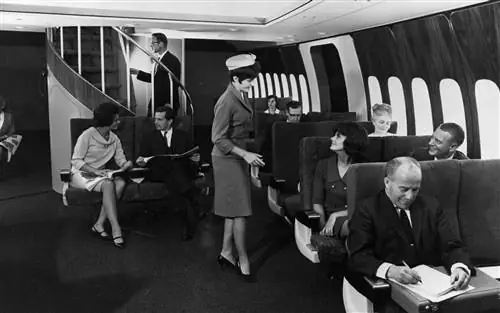 Пассажирский самолет Boeing 747 в разработке. Подлежит завершению в 1969 г.