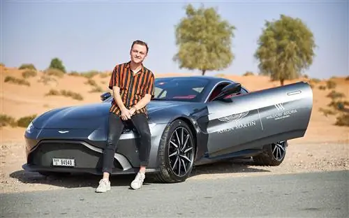 Опыт Waldorf Astoria Aston Martin