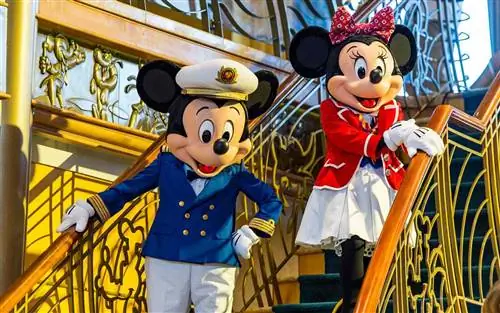 Микки и Минни в круизе Disney Wonder Cruise в Новый Орлеан Микки и Минни в круизе Disney Wonder Cruise в Новый Орлеан