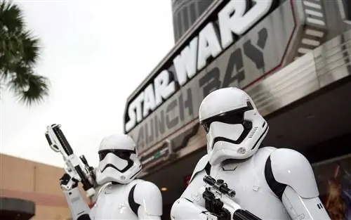 Голливудские студии Мира Уолта Диснея