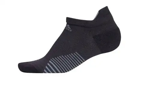 Невидимые носки для путешествий