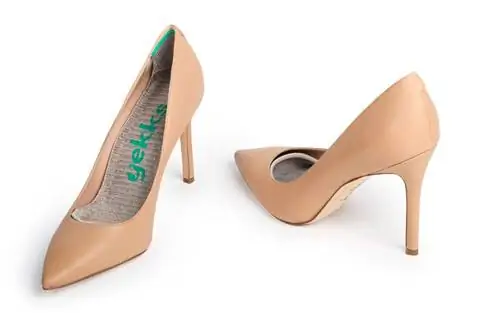 Невидимые носки для путешествий