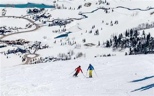 Лыжники в Джексоне, Вайоминг