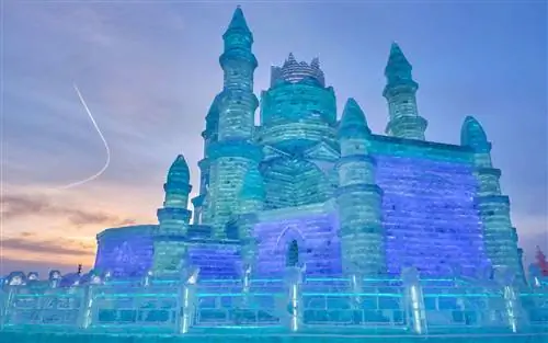 Замок Харбинского международного ледового фестиваля