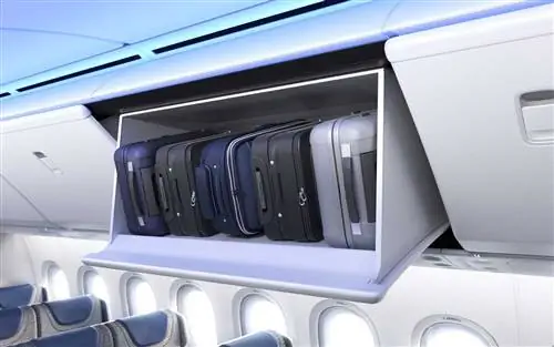 Конструкция корзины на 777X позволяет легко закрывать и визуально увеличивать пространство салона.