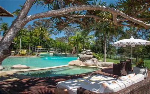 У Ричарда Брэнсона есть второй частный остров - и да, вы можете там остаться