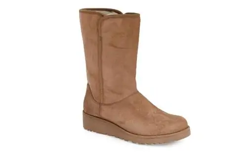 Лучшие ботинки со скидкой в Nordstrom