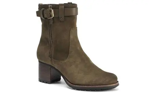 Лучшие ботинки со скидкой в Nordstrom