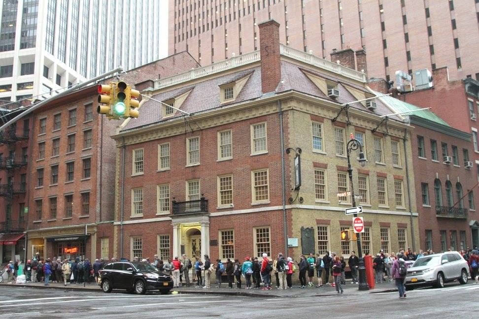 Зашнуровать для самого эпического городского похода в Нью-Йорке