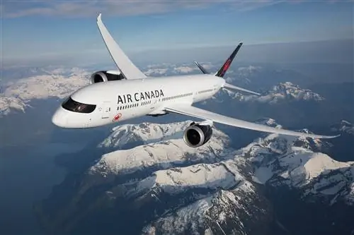 Эйр Канада B7879