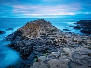 Это изображение может содержать Мыс Природа На открытом воздухе Вода Океан и Море