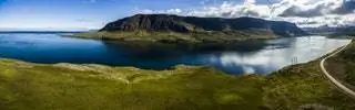 На изображении может находиться на улице Природа Земля Вода Береговая линия Океан Море Мыс Берег Плато и гора