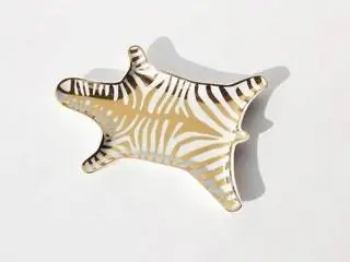 Это изображение может содержать подушку, подушку, животное, морскую жизнь и беспозвоночных.
