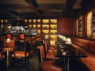 США Техас Даллас Ресторан The Mansion