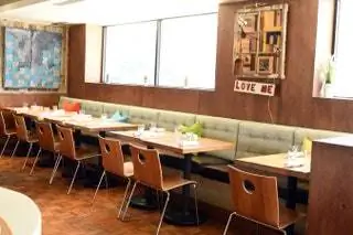 США Техас Даллас Ресторан The Cedars Social