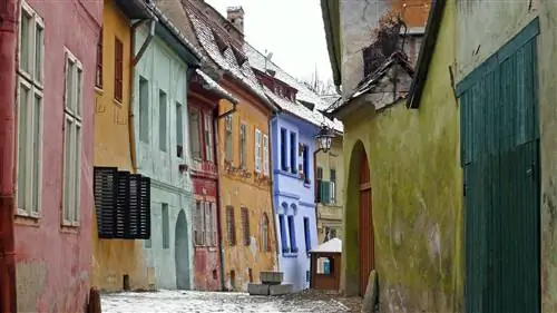 10 самых посещаемых призраками городов мира