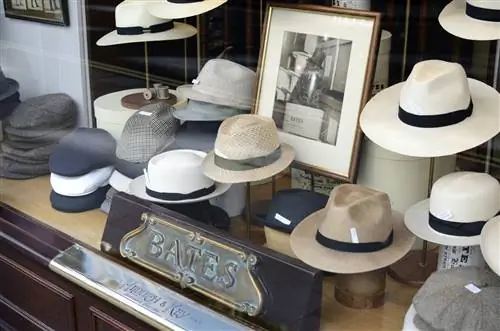 На изображении может находиться одежда Одежда шляпа Солнечная шляпа и ковбойская шляпа