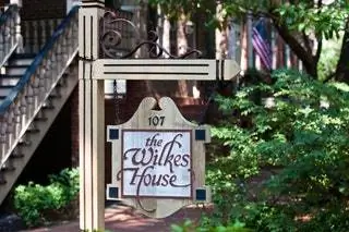 Обеденный зал миссис Уилкс, ресторан Wilkes House, Саванна, Джорджия