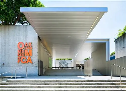 Подпись Оклендский музей Калифорнии