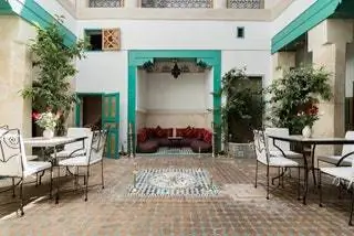 Самый красочный Airbnbs Марракеш