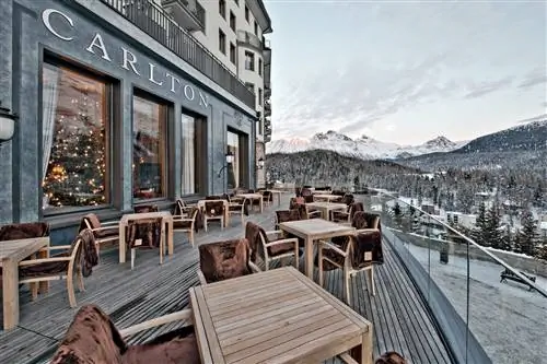 Carlton Switzerland Apres Ski