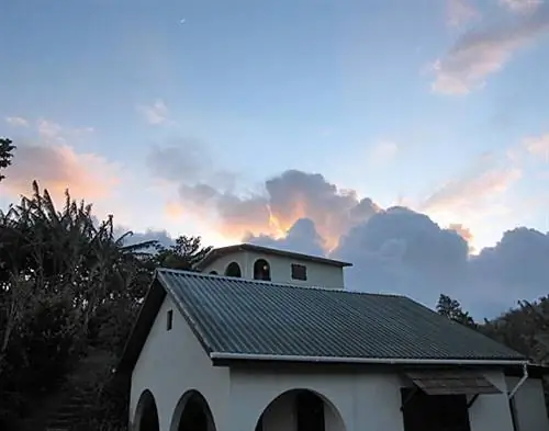 На изображении может находиться: природа, на улице и крыша