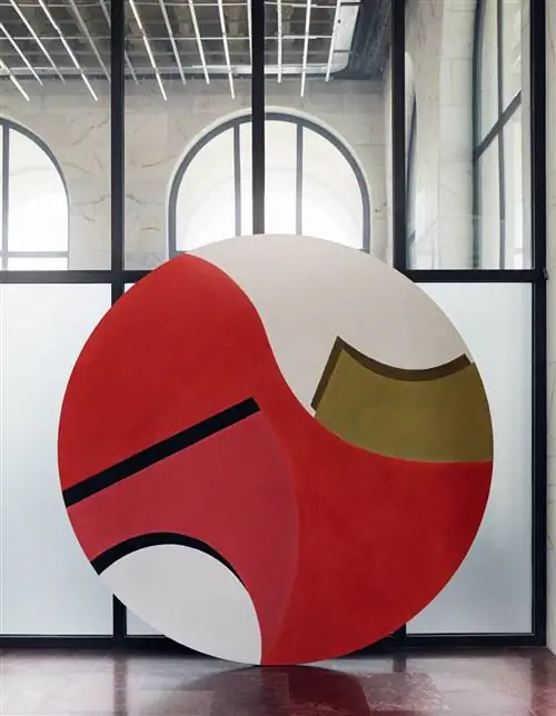 Это изображение может содержать логотип и товарный знак.